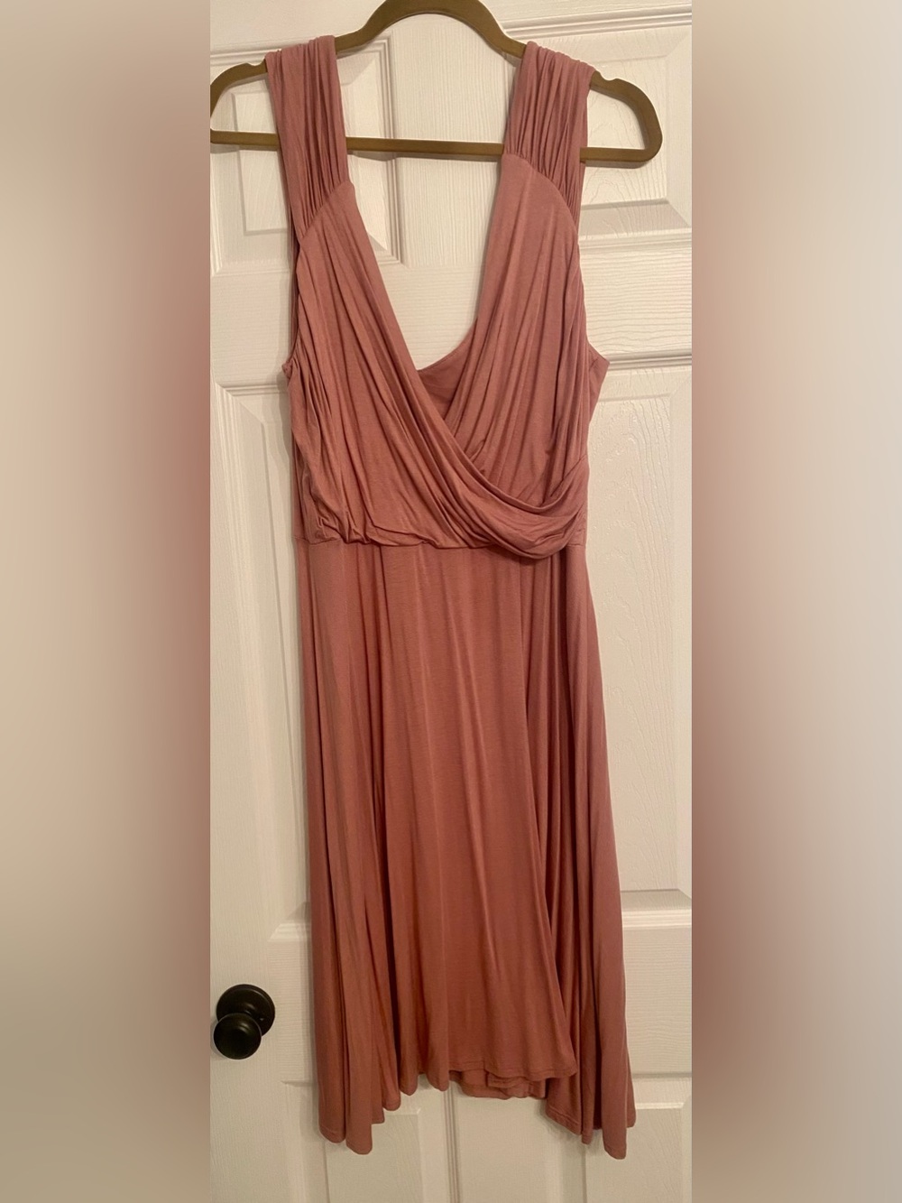 Lyss Loo Sleeveless Midi Dress in Dusty Mauve